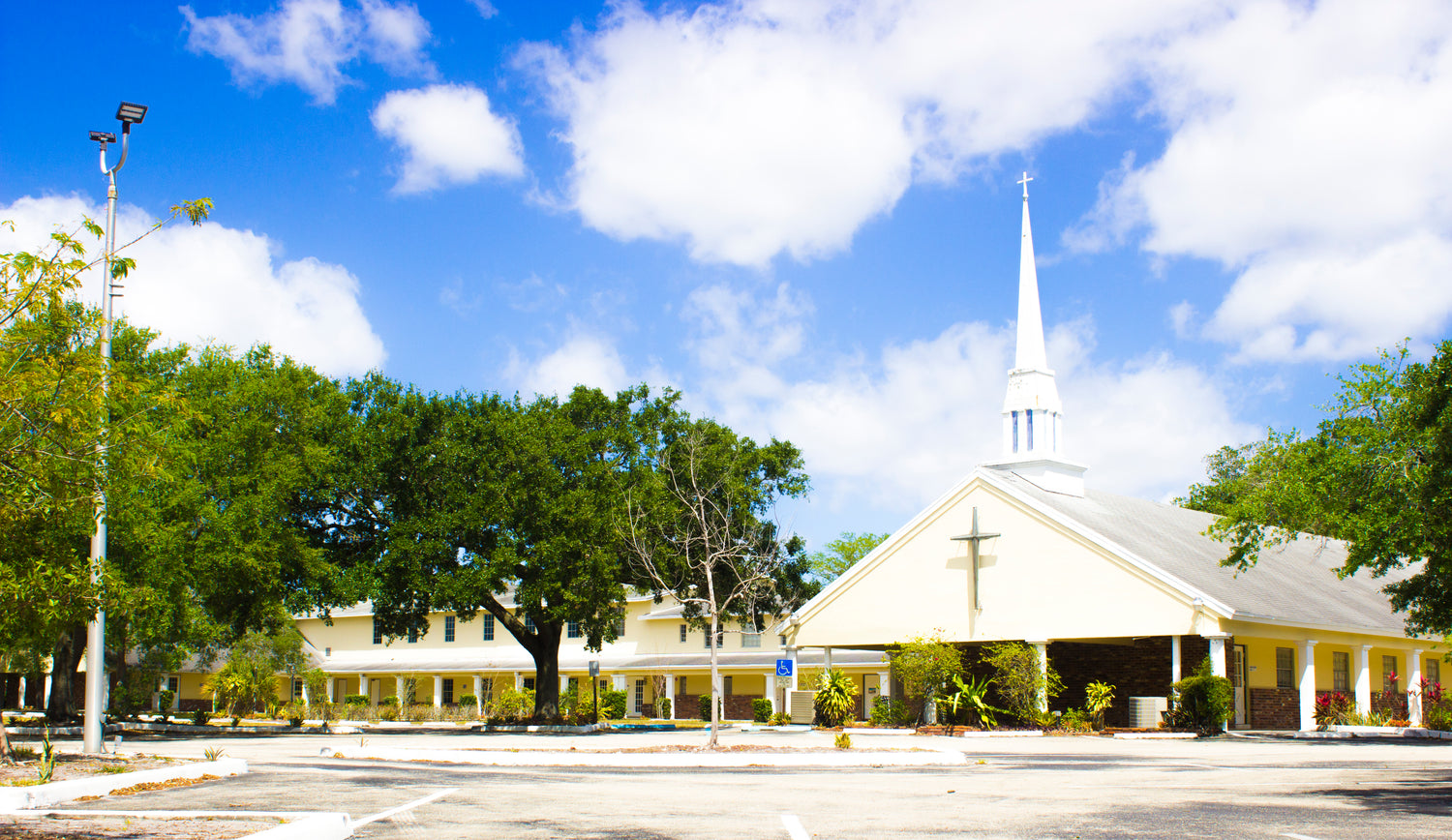 First Baptist Church of Plantation building